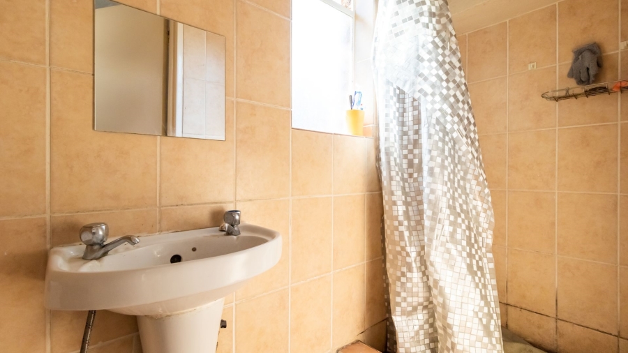 3 Bedroom Property for Sale in Glen Marais Gauteng