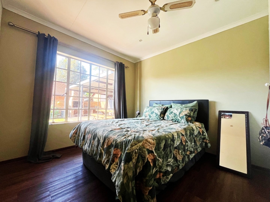 4 Bedroom Property for Sale in Wierda Park Gauteng