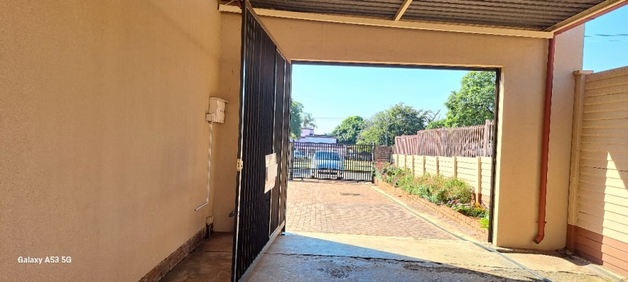 3 Bedroom Property for Sale in Sinoville Gauteng