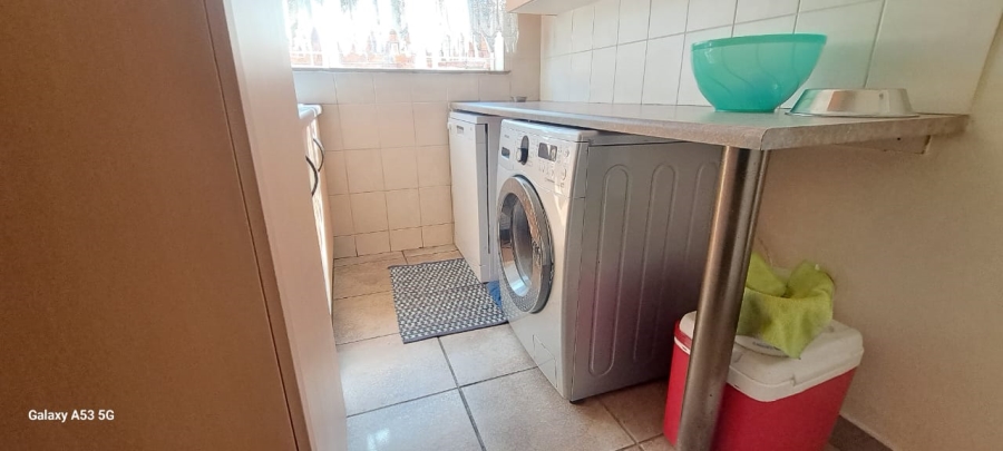 3 Bedroom Property for Sale in Sinoville Gauteng