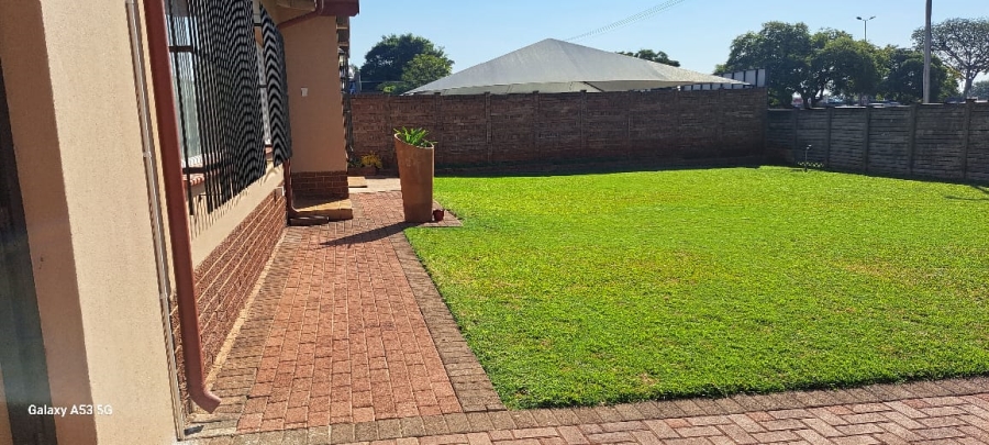 3 Bedroom Property for Sale in Sinoville Gauteng