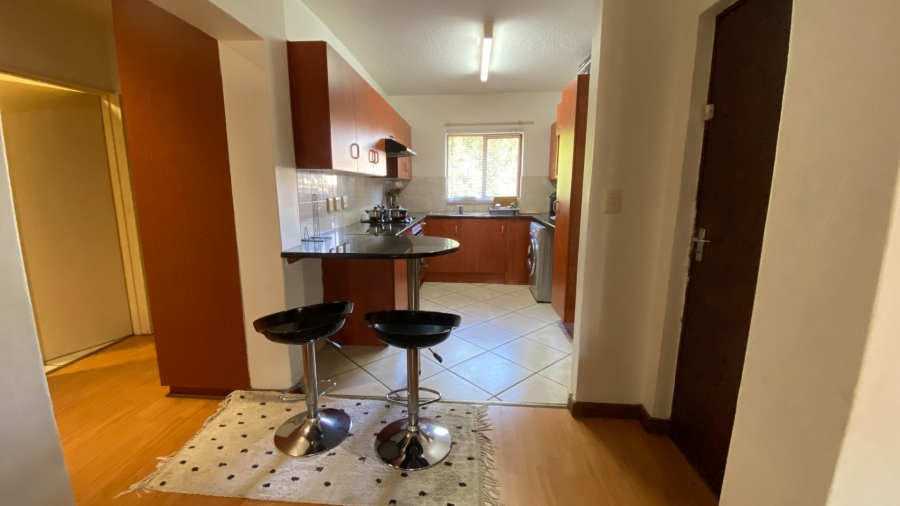 To Let 2 Bedroom Property for Rent in Fourways Gauteng