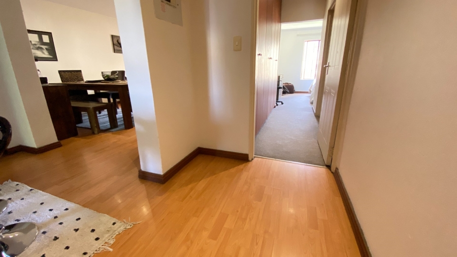 To Let 2 Bedroom Property for Rent in Fourways Gauteng