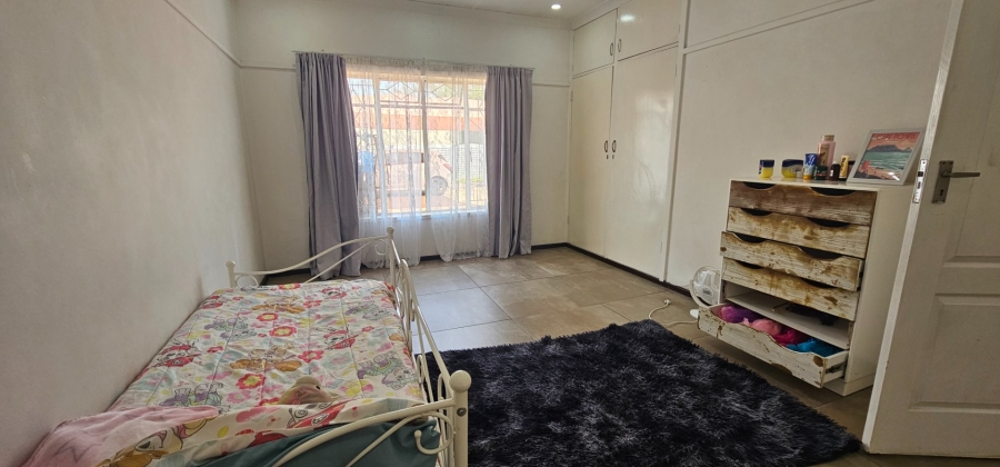 5 Bedroom Property for Sale in Three Rivers Gauteng