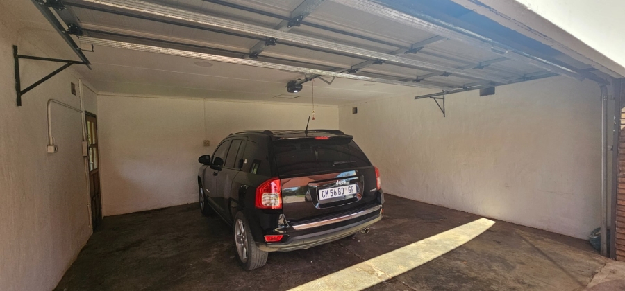 5 Bedroom Property for Sale in Three Rivers Gauteng