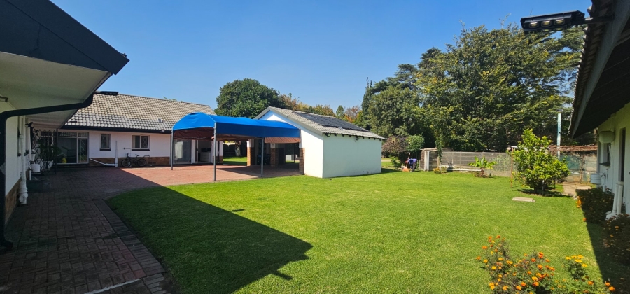5 Bedroom Property for Sale in Three Rivers Gauteng