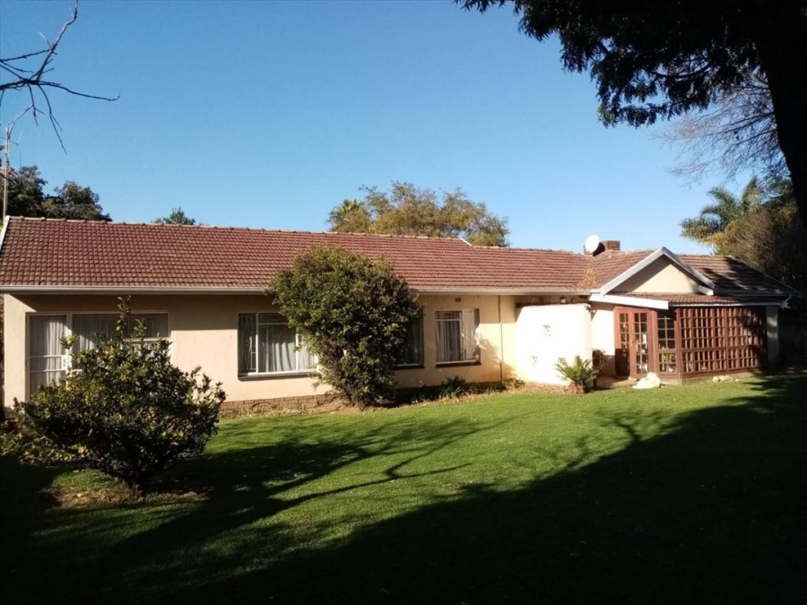 4 Bedroom Property for Sale in Birchleigh Gauteng