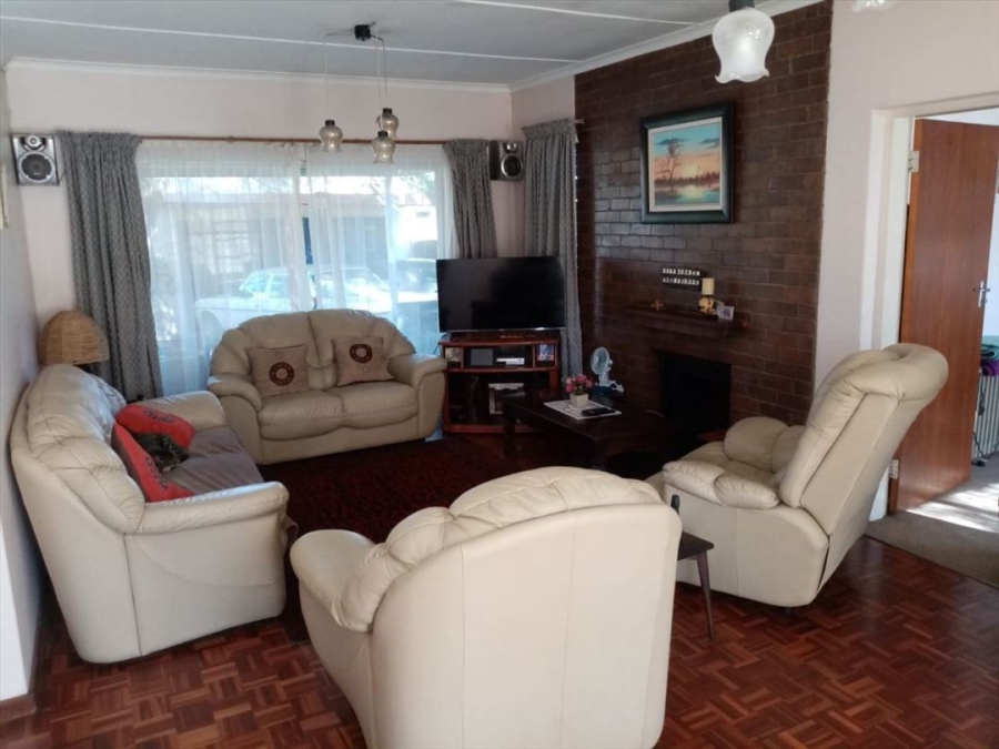 4 Bedroom Property for Sale in Birchleigh Gauteng