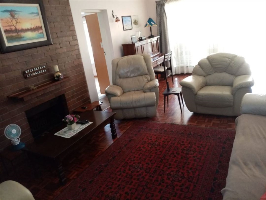 4 Bedroom Property for Sale in Birchleigh Gauteng