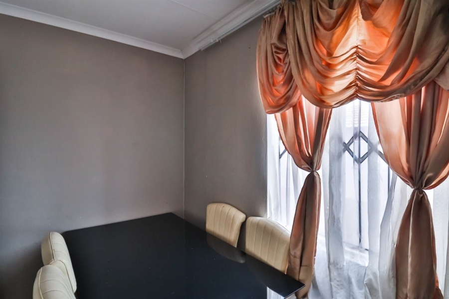 3 Bedroom Property for Sale in Blue Hills AH Gauteng