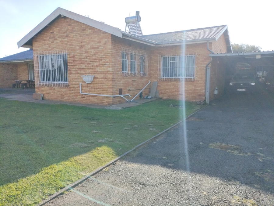 3 Bedroom Property for Sale in Casseldale Gauteng