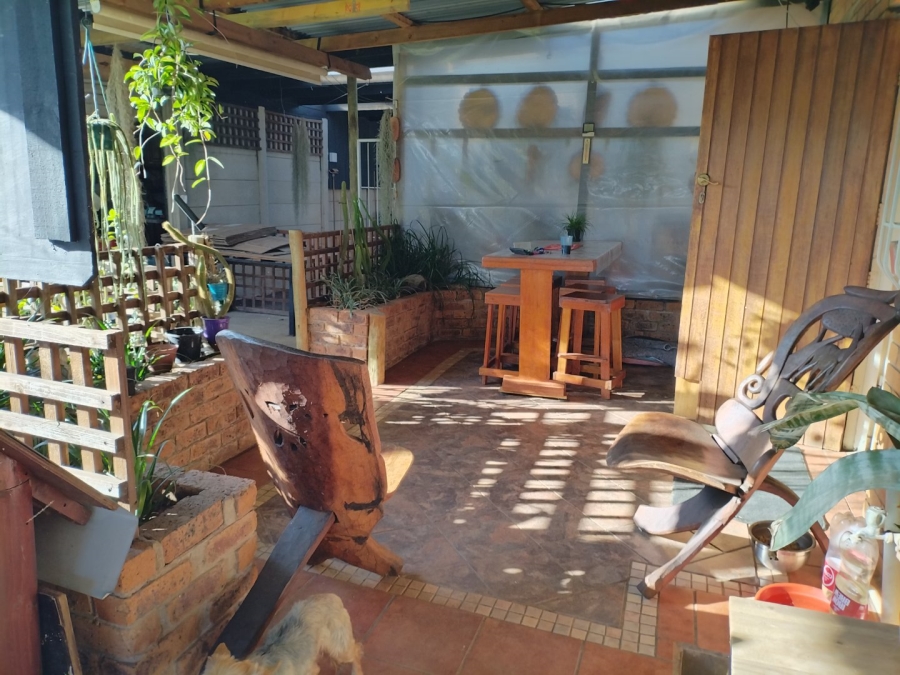 3 Bedroom Property for Sale in Casseldale Gauteng