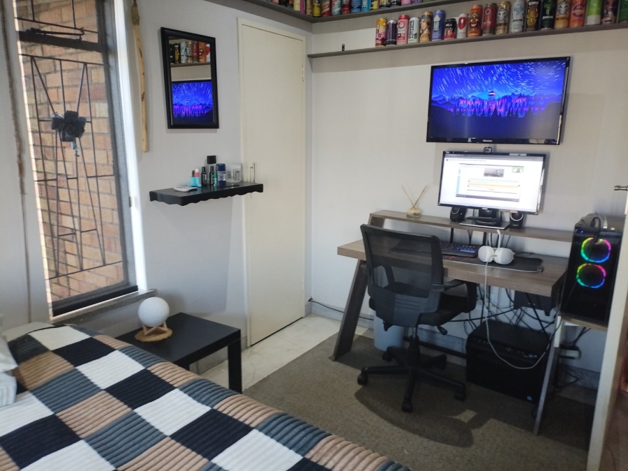 3 Bedroom Property for Sale in Casseldale Gauteng