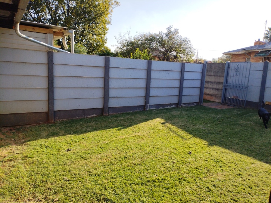 3 Bedroom Property for Sale in Casseldale Gauteng
