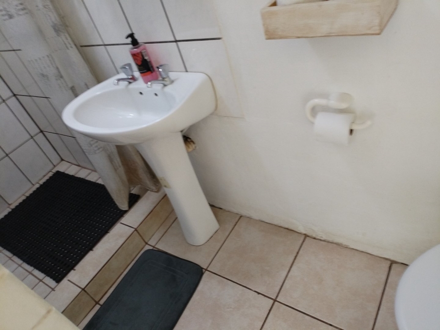 3 Bedroom Property for Sale in Casseldale Gauteng
