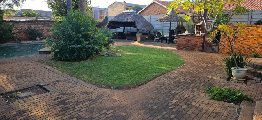 3 Bedroom Property for Sale in Witfield Gauteng