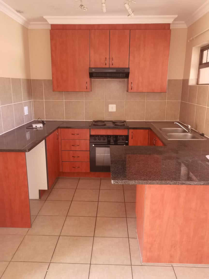 2 Bedroom Property for Sale in Montana Tuine Gauteng