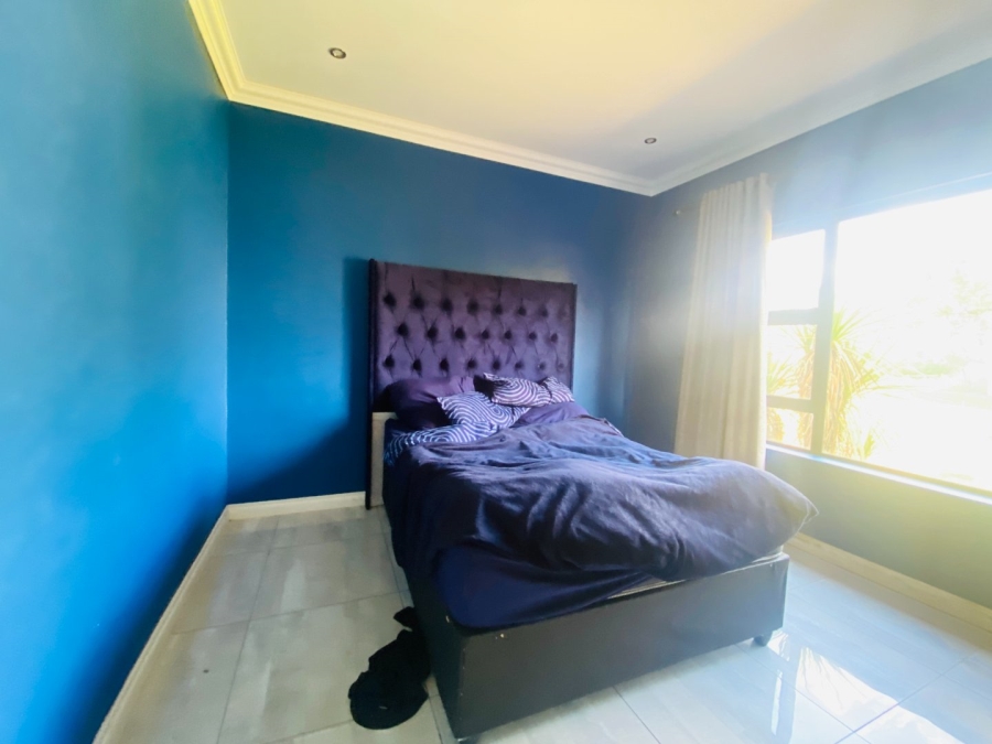 10 Bedroom Property for Sale in Bredell Gauteng