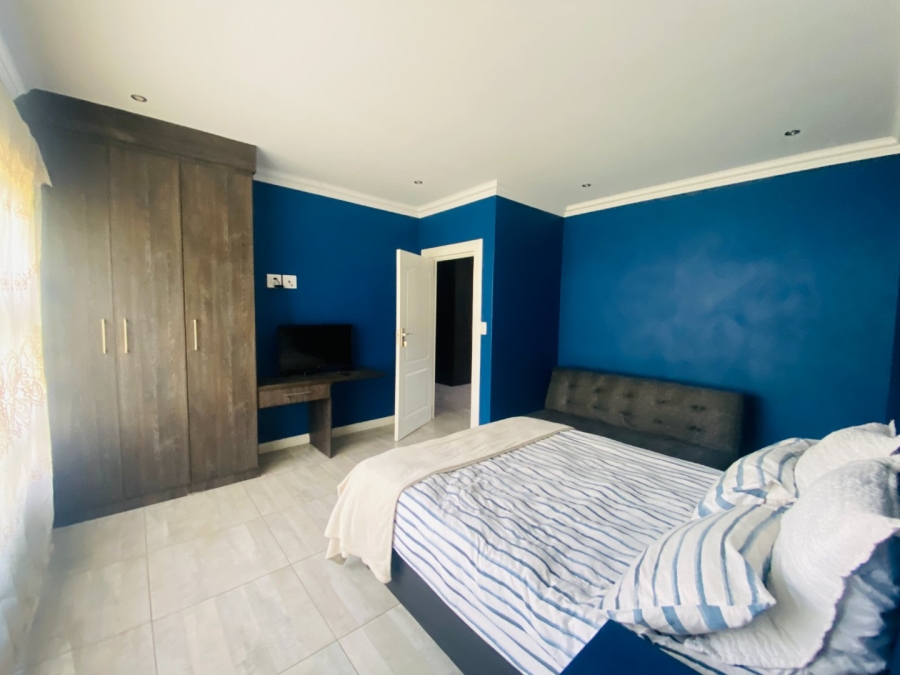 10 Bedroom Property for Sale in Bredell Gauteng