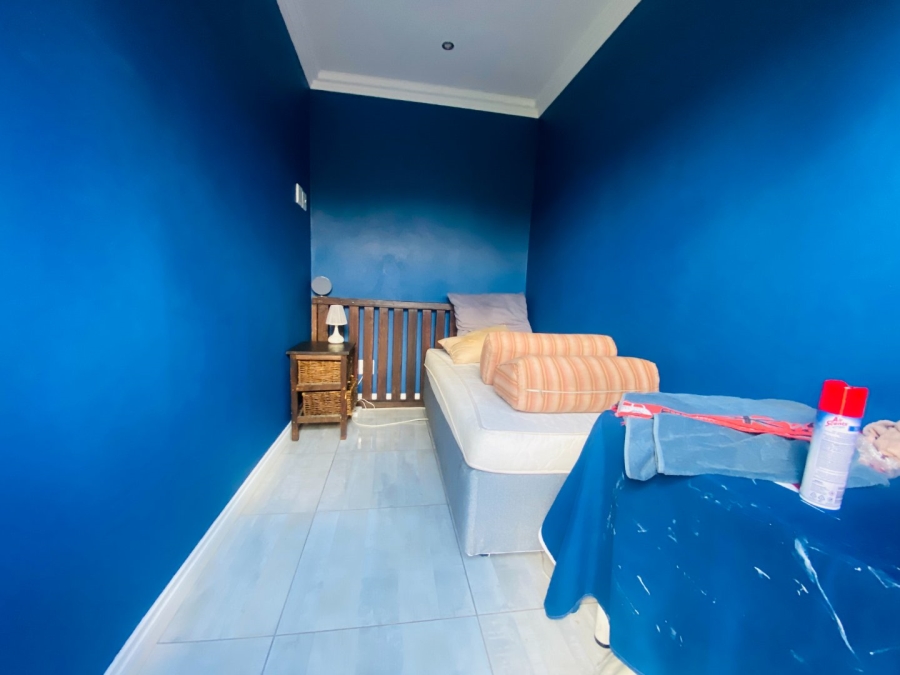 10 Bedroom Property for Sale in Bredell Gauteng