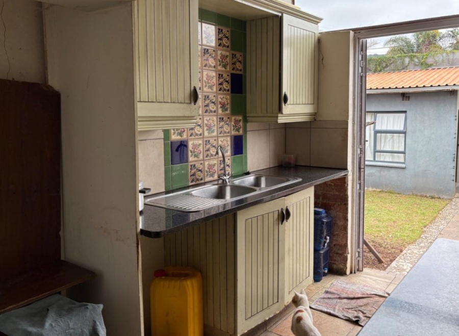 4 Bedroom Property for Sale in Orange Grove Gauteng