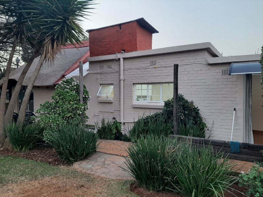 To Let 1 Bedroom Property for Rent in Hurlyvale Gauteng