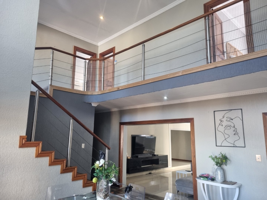 5 Bedroom Property for Sale in Vanderbijlpark SW 5 Gauteng