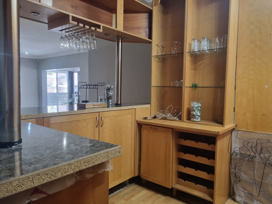 5 Bedroom Property for Sale in Vanderbijlpark SW 5 Gauteng