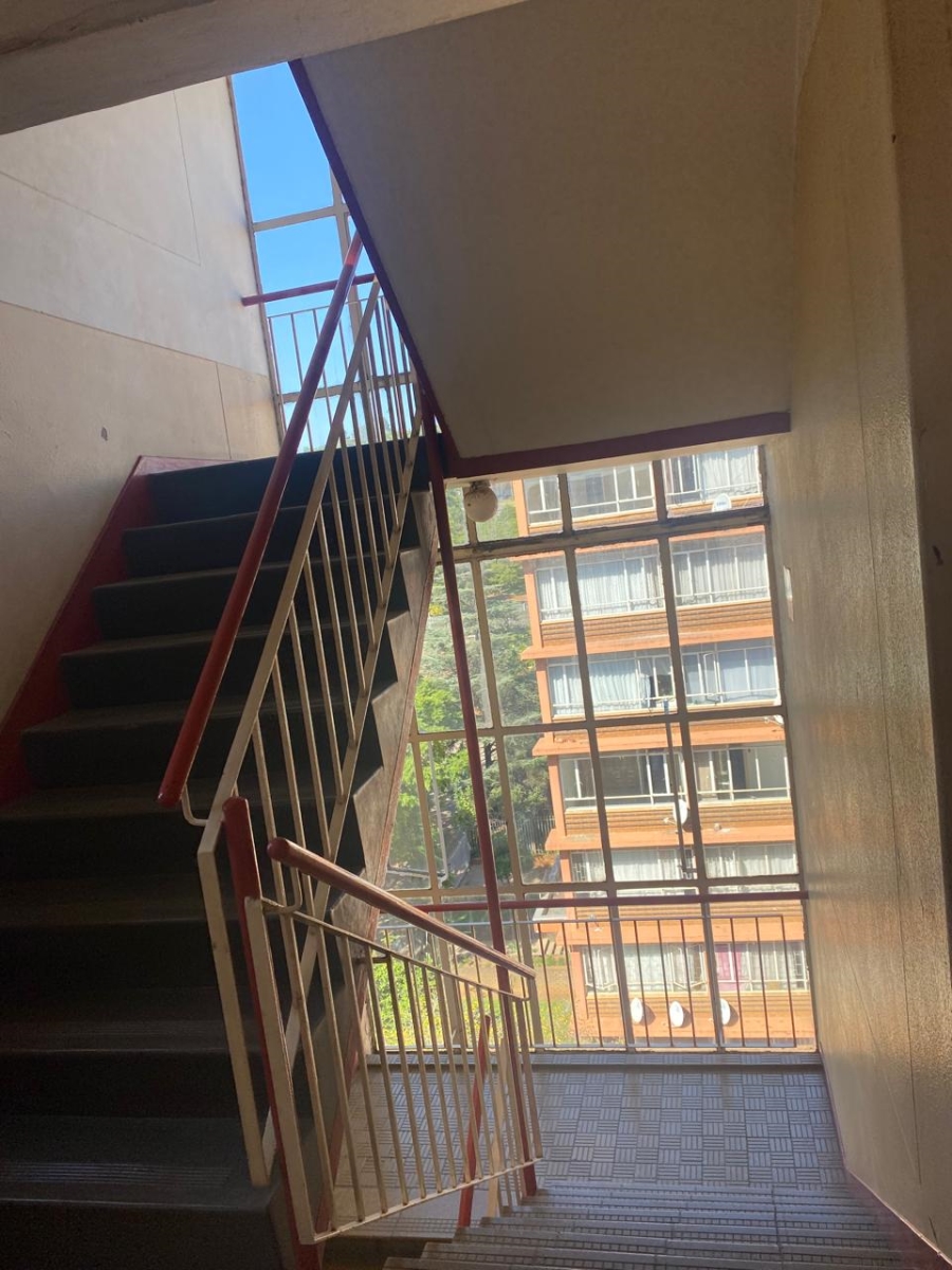 2 Bedroom Property for Sale in Muckleneuk Gauteng