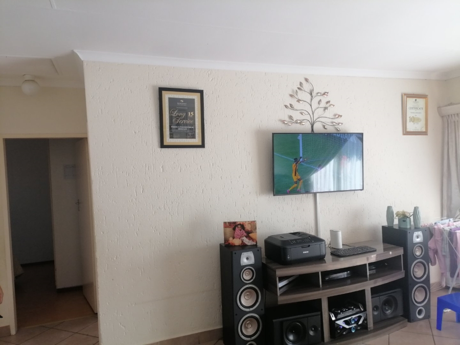  Bedroom Property for Sale in Beyers Park Gauteng
