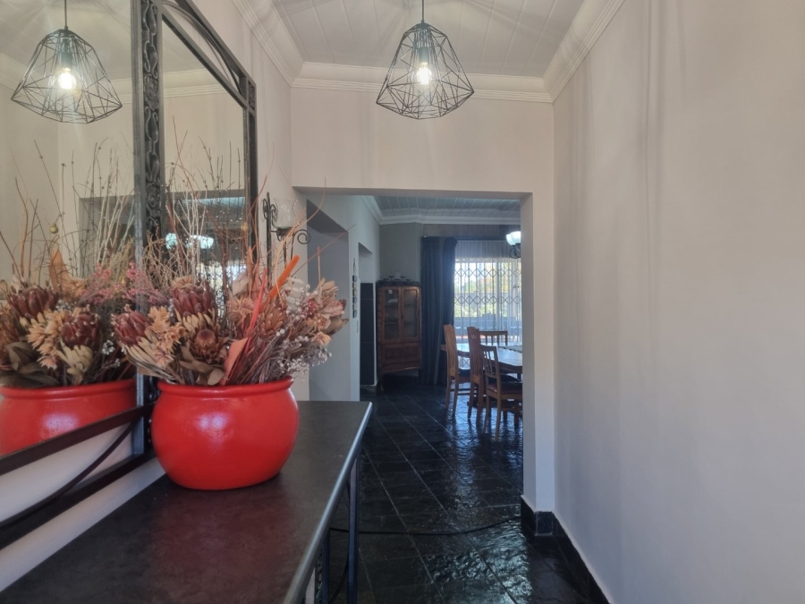 5 Bedroom Property for Sale in Vanderbijlpark SW 5 Gauteng