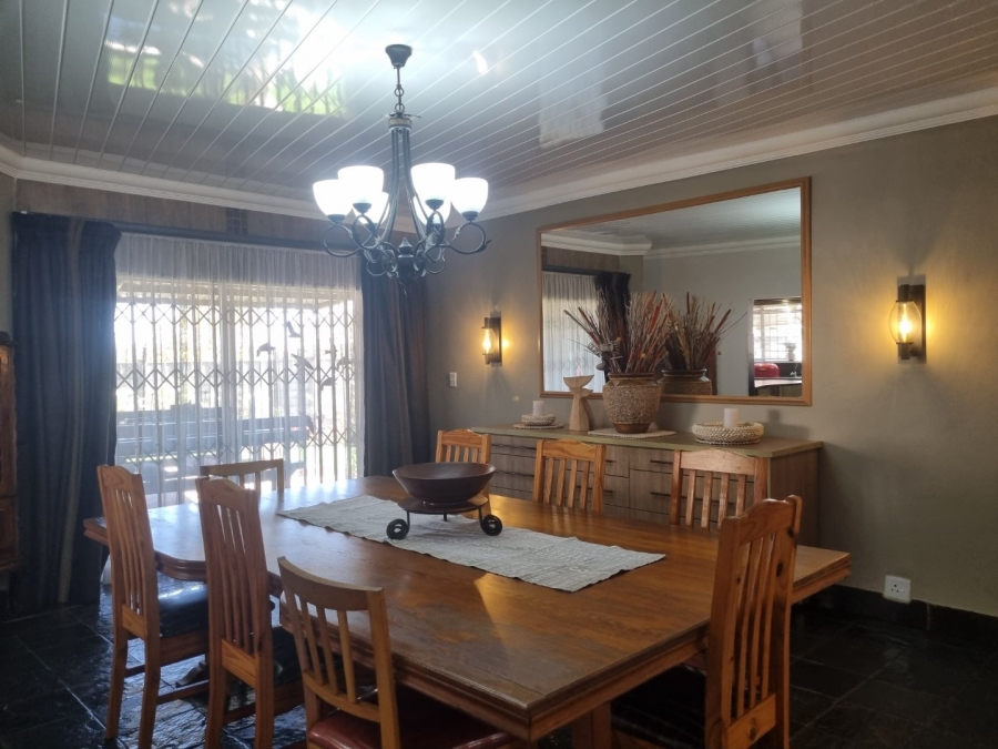 5 Bedroom Property for Sale in Vanderbijlpark SW 5 Gauteng