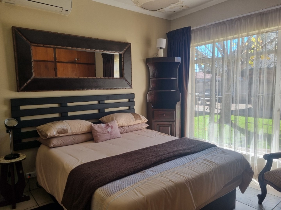 5 Bedroom Property for Sale in Vanderbijlpark SW 5 Gauteng
