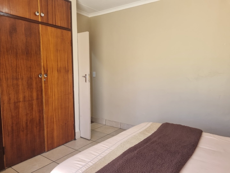 5 Bedroom Property for Sale in Vanderbijlpark SW 5 Gauteng
