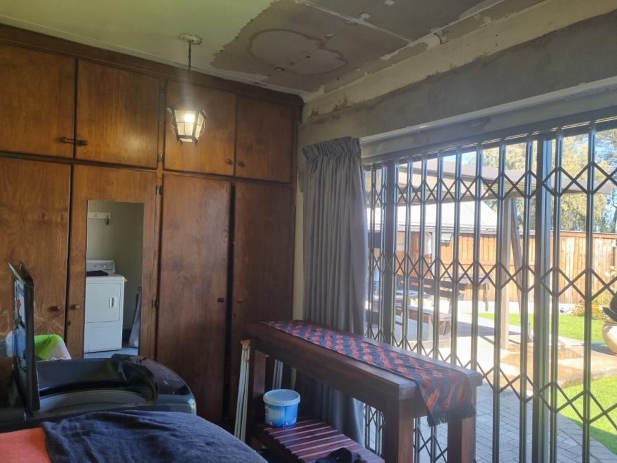 5 Bedroom Property for Sale in Vanderbijlpark SW 5 Gauteng