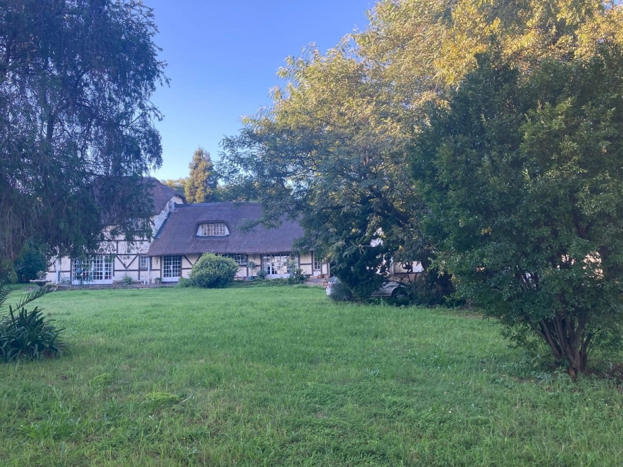 5 Bedroom Property for Sale in Fairlead Gauteng