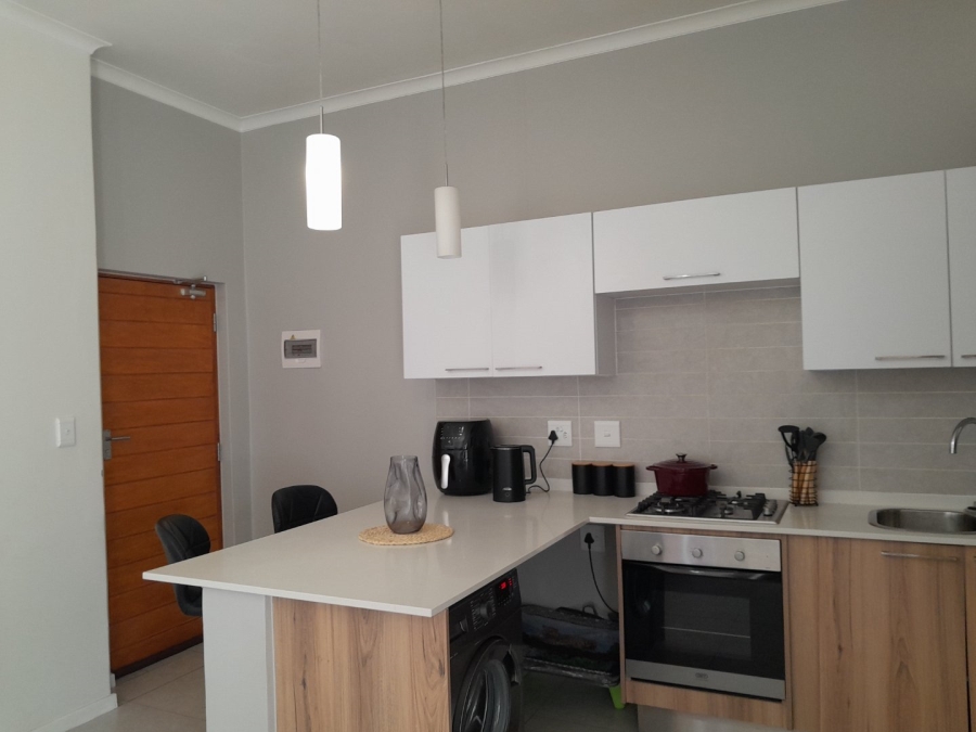 1 Bedroom Property for Sale in Modderfontein Gauteng