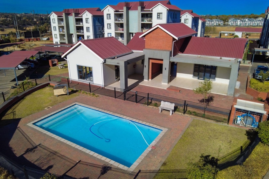 1 Bedroom Property for Sale in Modderfontein Gauteng