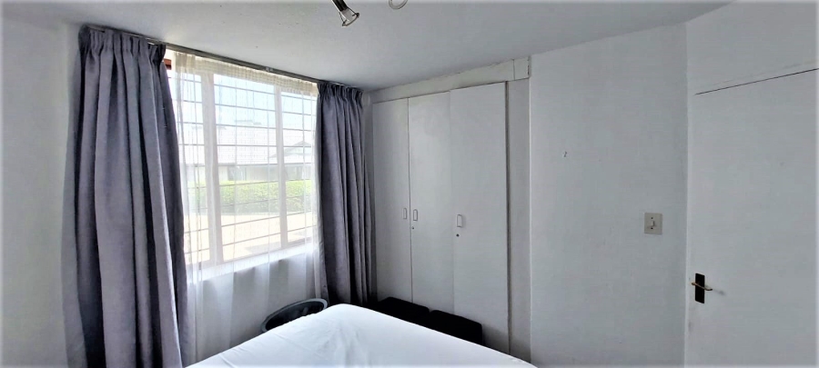 2 Bedroom Property for Sale in Victory Park Gauteng