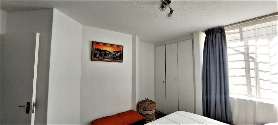 2 Bedroom Property for Sale in Victory Park Gauteng