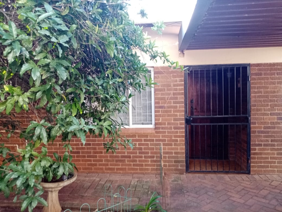 3 Bedroom Property for Sale in Meyerspark Gauteng
