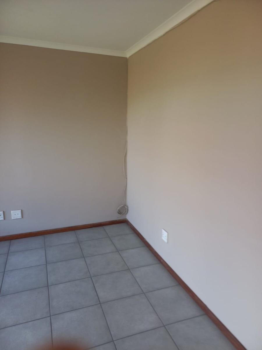 2 Bedroom Property for Sale in Sylviavale Gauteng