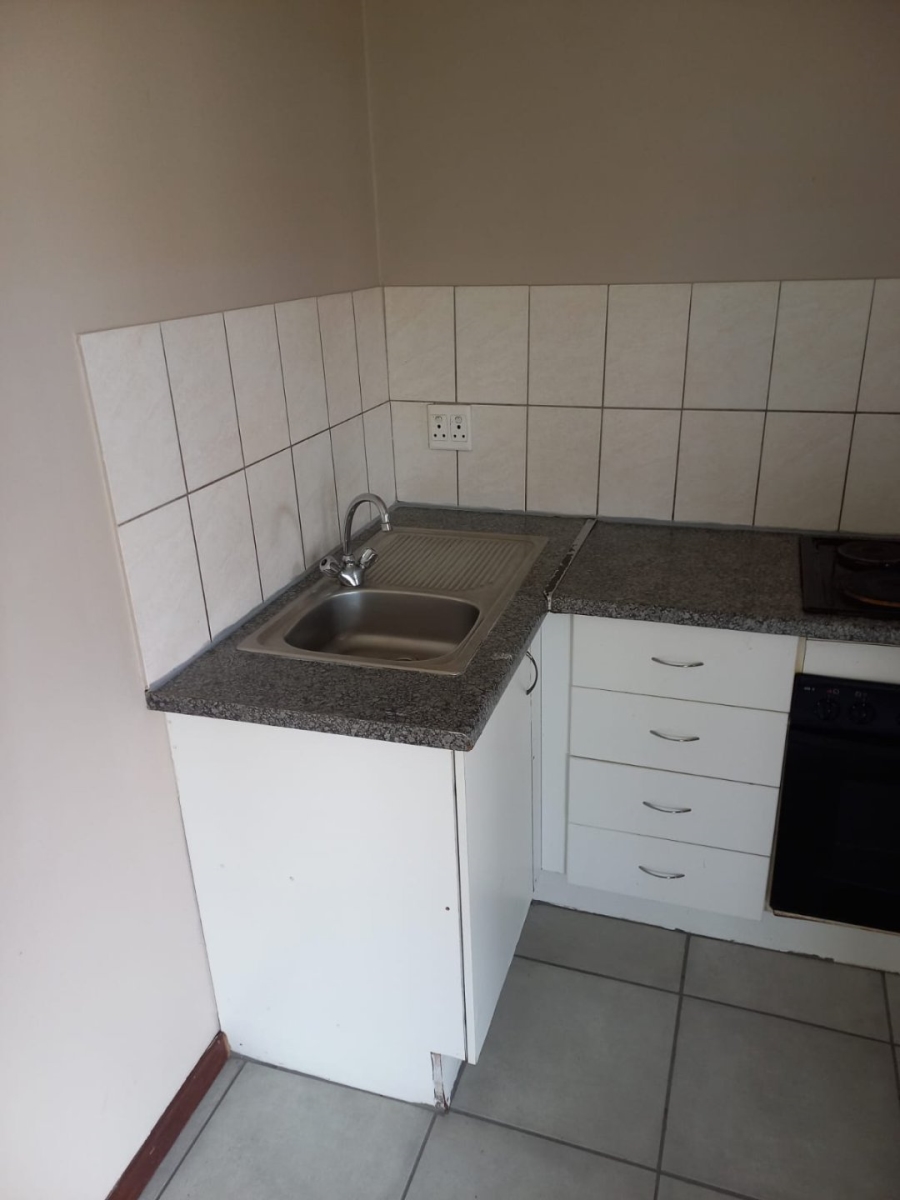 2 Bedroom Property for Sale in Sylviavale Gauteng