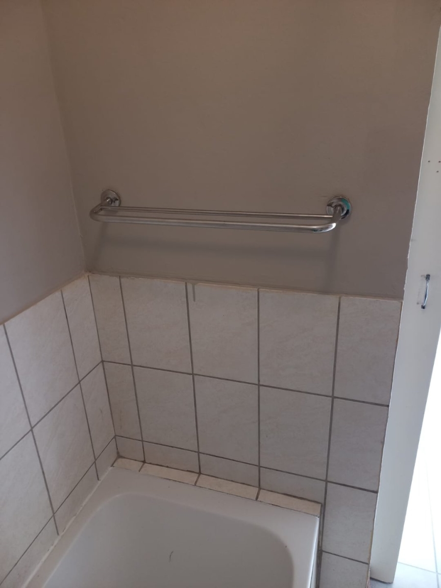 2 Bedroom Property for Sale in Sylviavale Gauteng