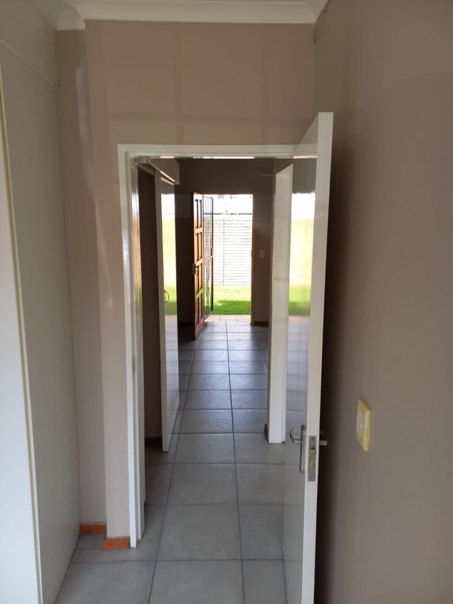 2 Bedroom Property for Sale in Sylviavale Gauteng