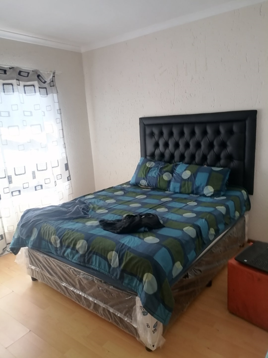 2 Bedroom Property for Sale in Beyers Park Gauteng