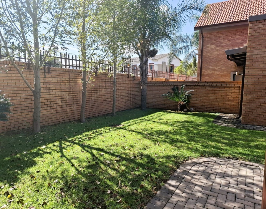 To Let 3 Bedroom Property for Rent in Equestria Gauteng