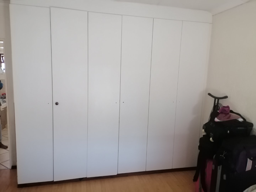 2 Bedroom Property for Sale in Beyers Park Gauteng