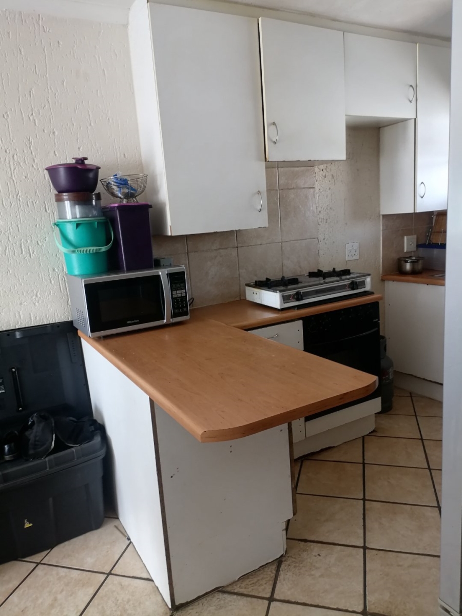 2 Bedroom Property for Sale in Beyers Park Gauteng