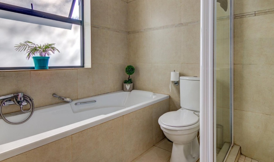 3 Bedroom Property for Sale in Rynfield Gauteng